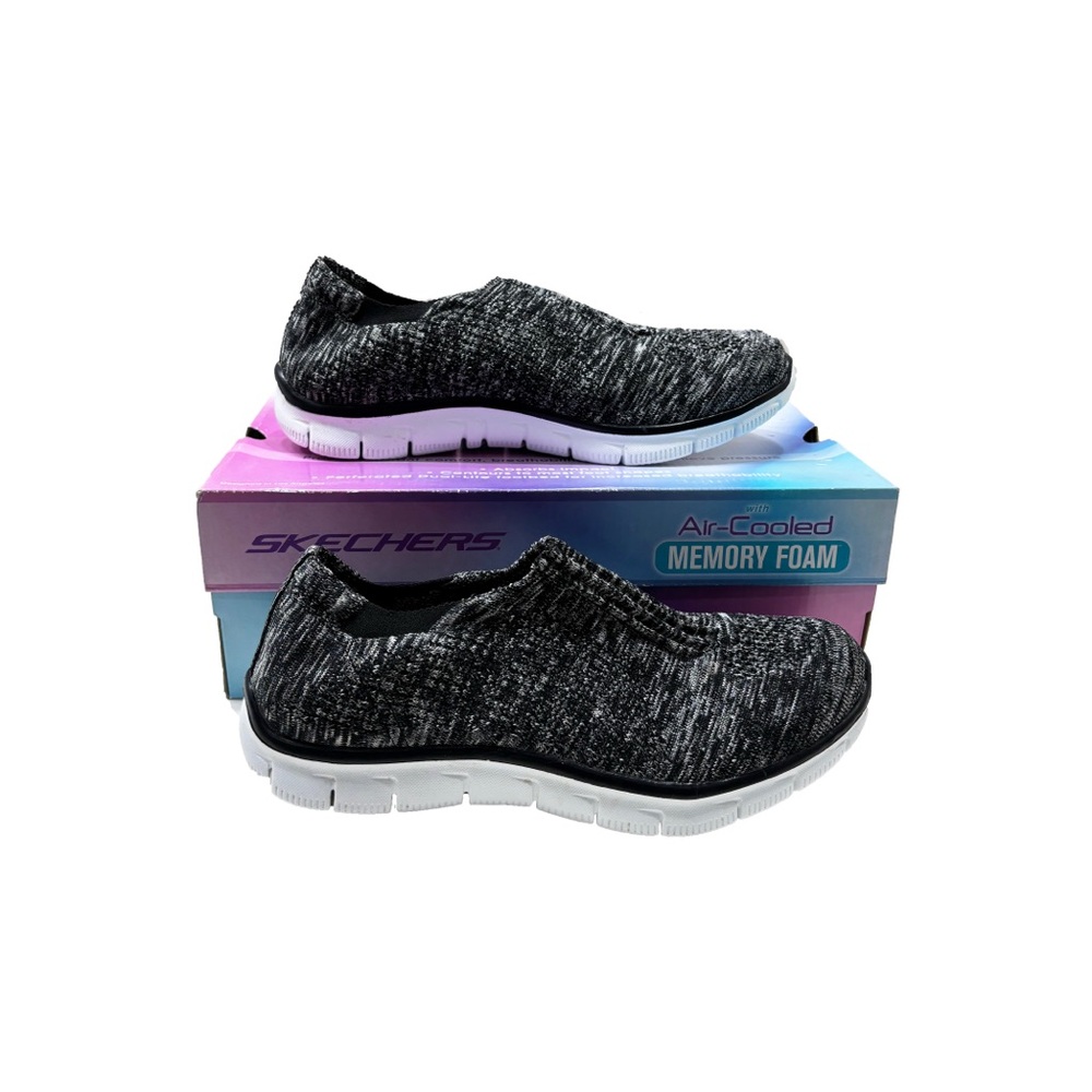 NIB NWT Skechers Memory Foam Black Heather Knit Women’s Size 10 Slip-Ons